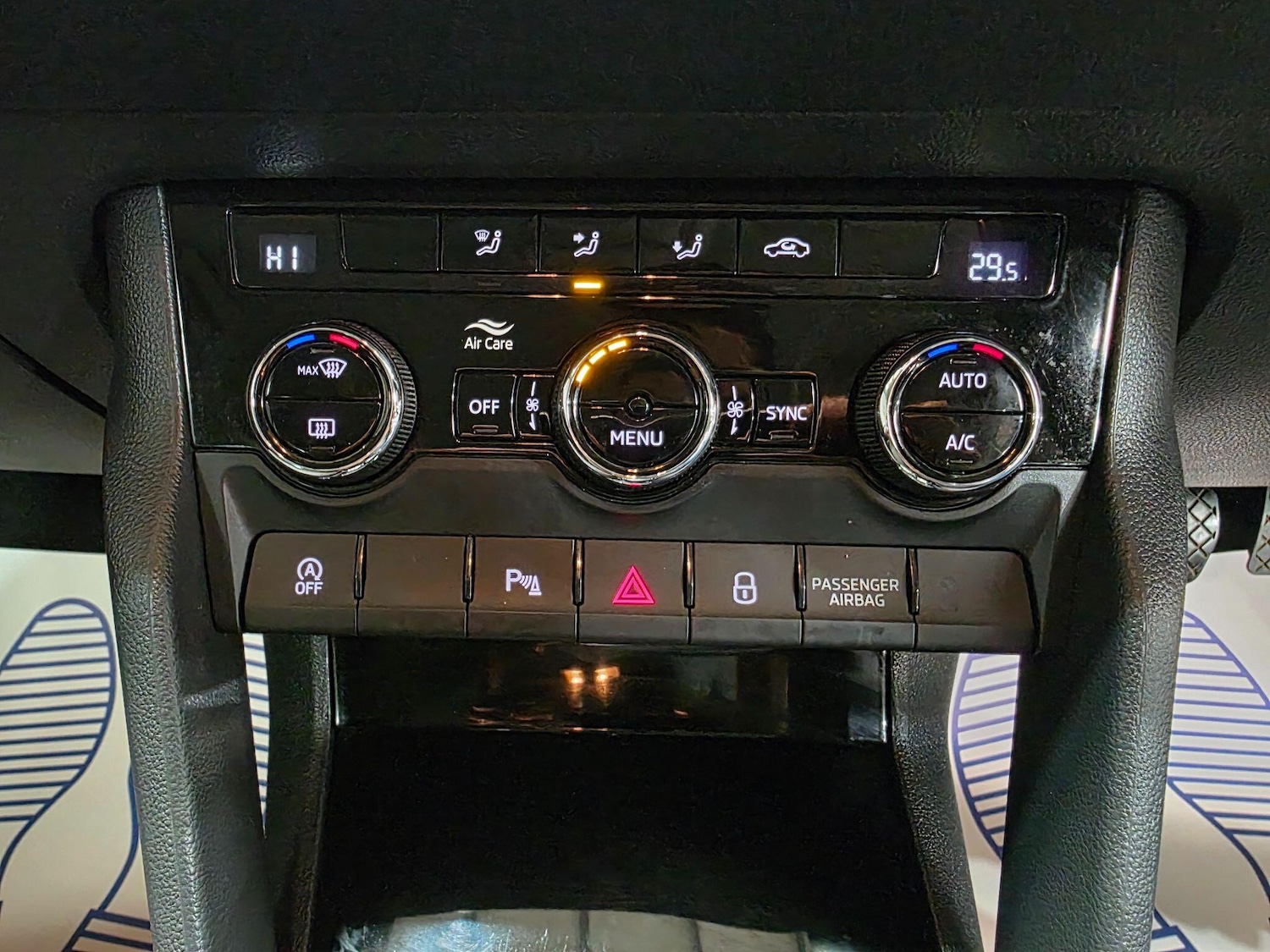 Used Skoda Karoq 2021 for sale - 76991881: Photo 11