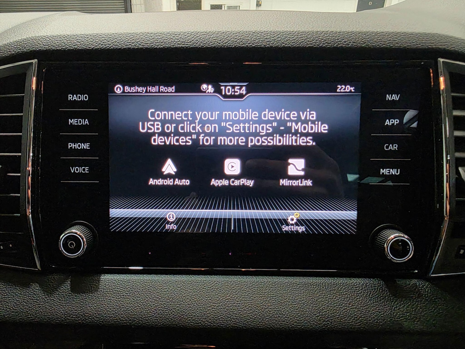 Used Skoda Karoq 2021 for sale - 76991881: Photo 8