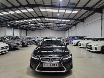 Used Lexus CT 2017 for sale - 76498796: Photo