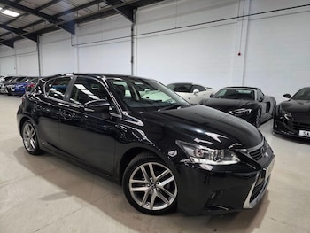 Used Lexus CT 2017 for sale - 76498796: Photo