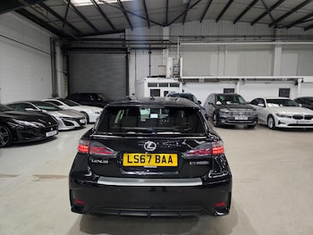 Used Lexus CT 2017 for sale - 76498796: Photo