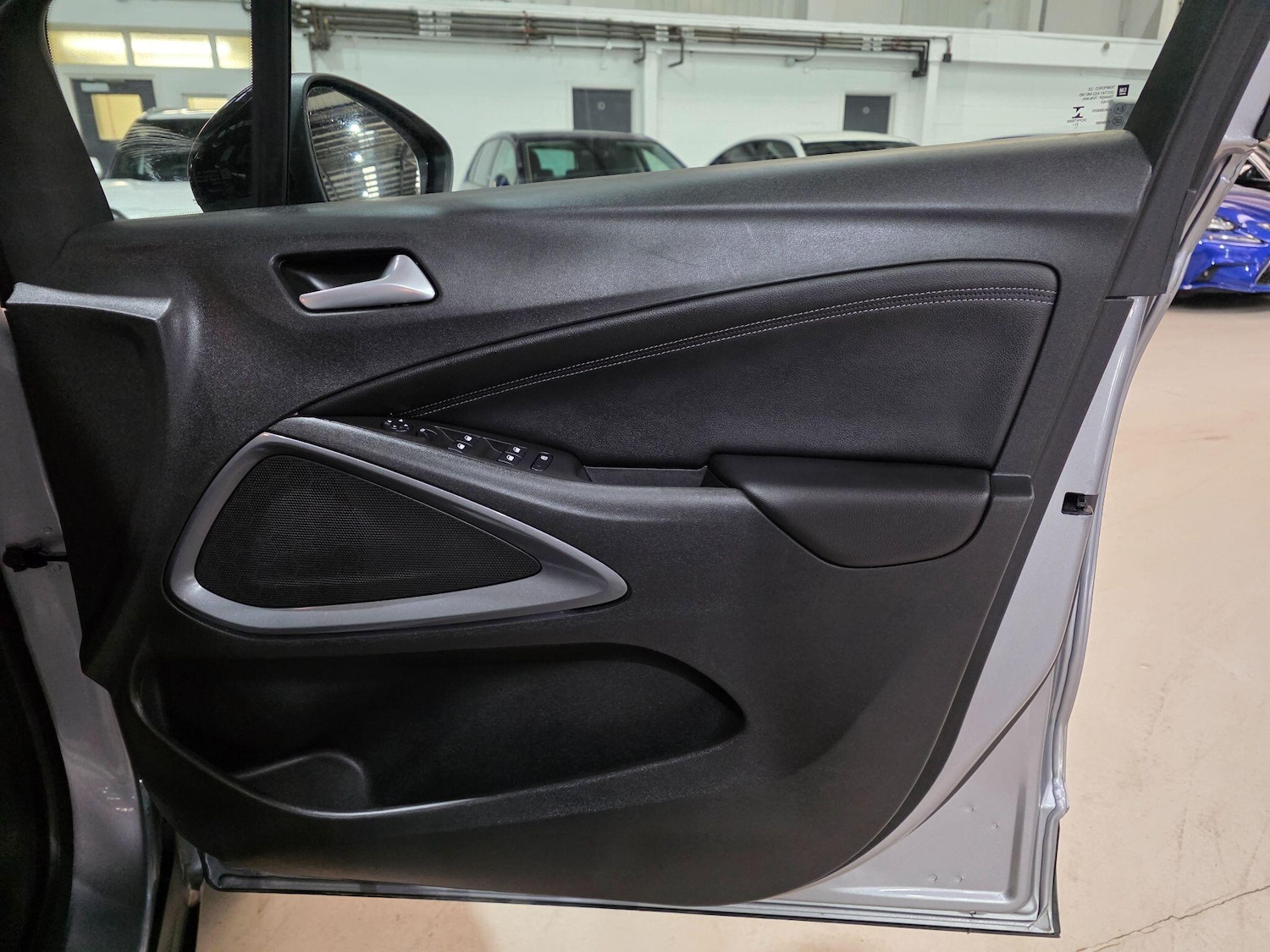 Used Vauxhall Crossland 2022 for sale - 76584408: Photo 13