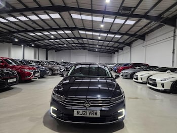 Used Volkswagen Passat 2021 for sale - 76619825: Photo