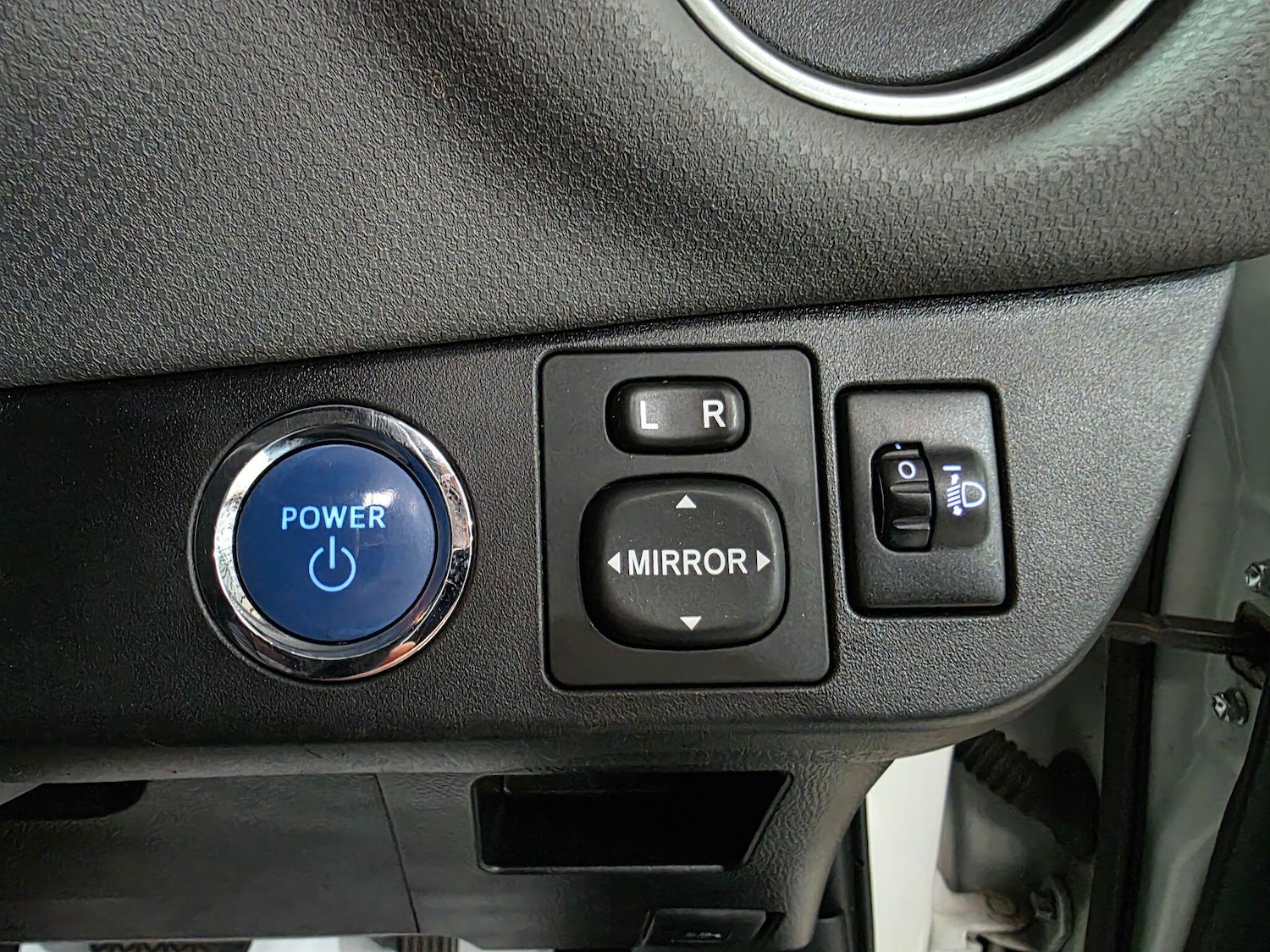 Used Toyota Yaris 2015 for sale - 76283180: Photo 13