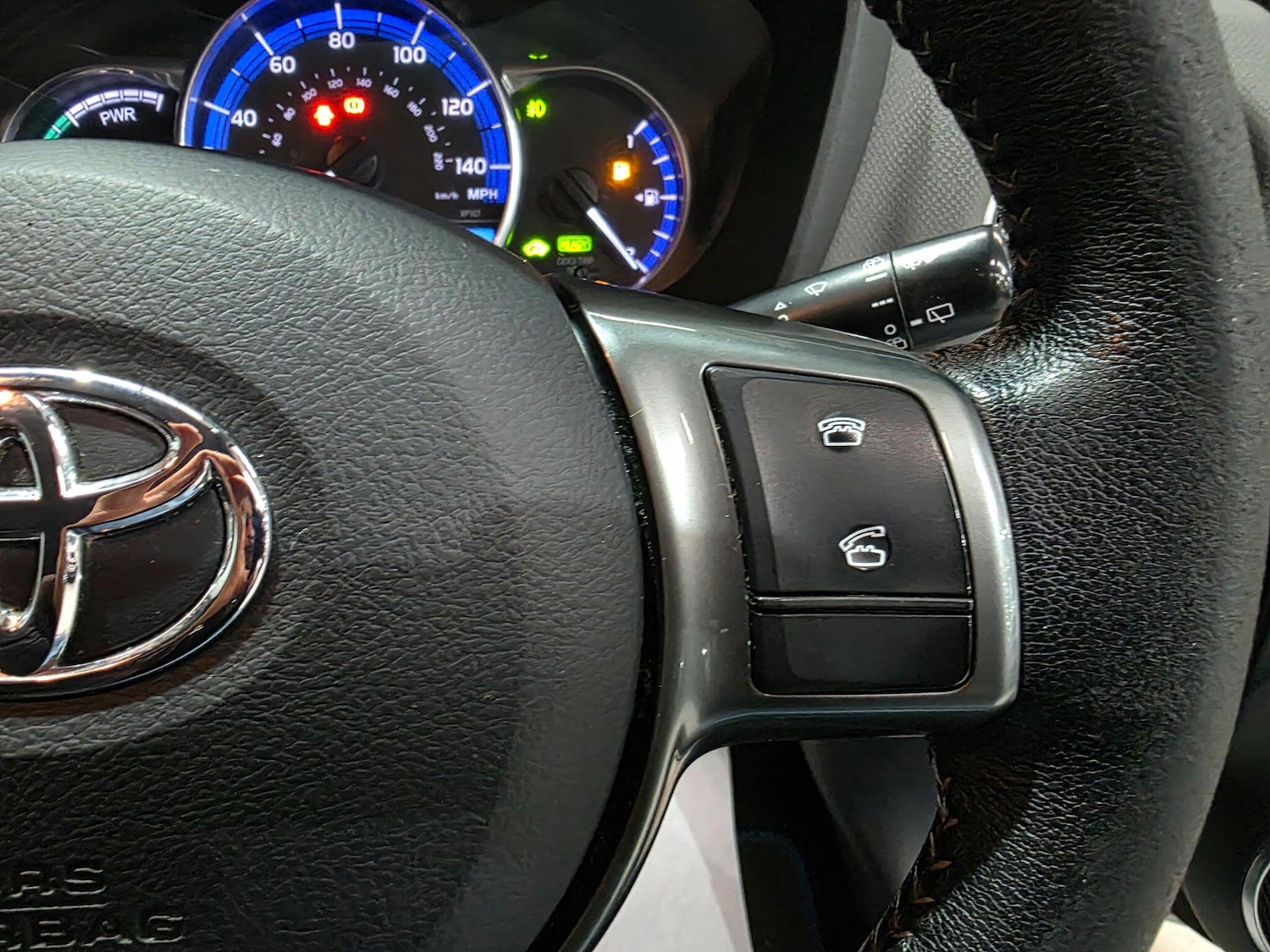Used Toyota Yaris 2015 for sale - 76283180: Photo 15