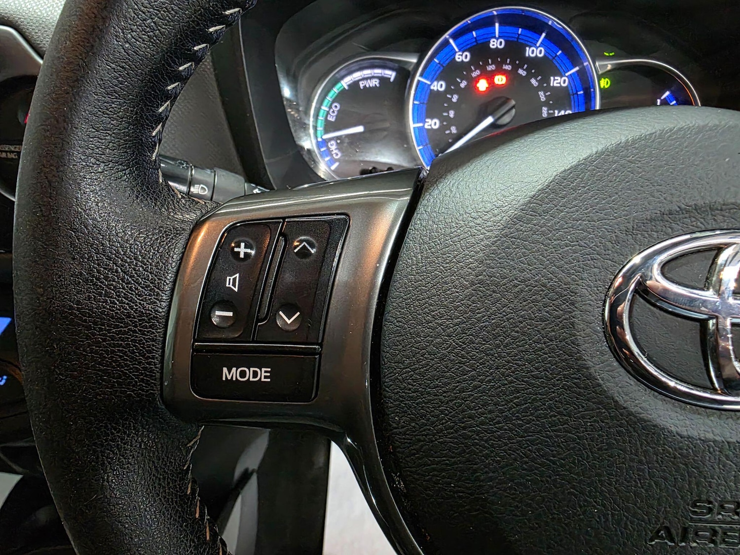 Used Toyota Yaris 2015 for sale - 76283180: Photo 16