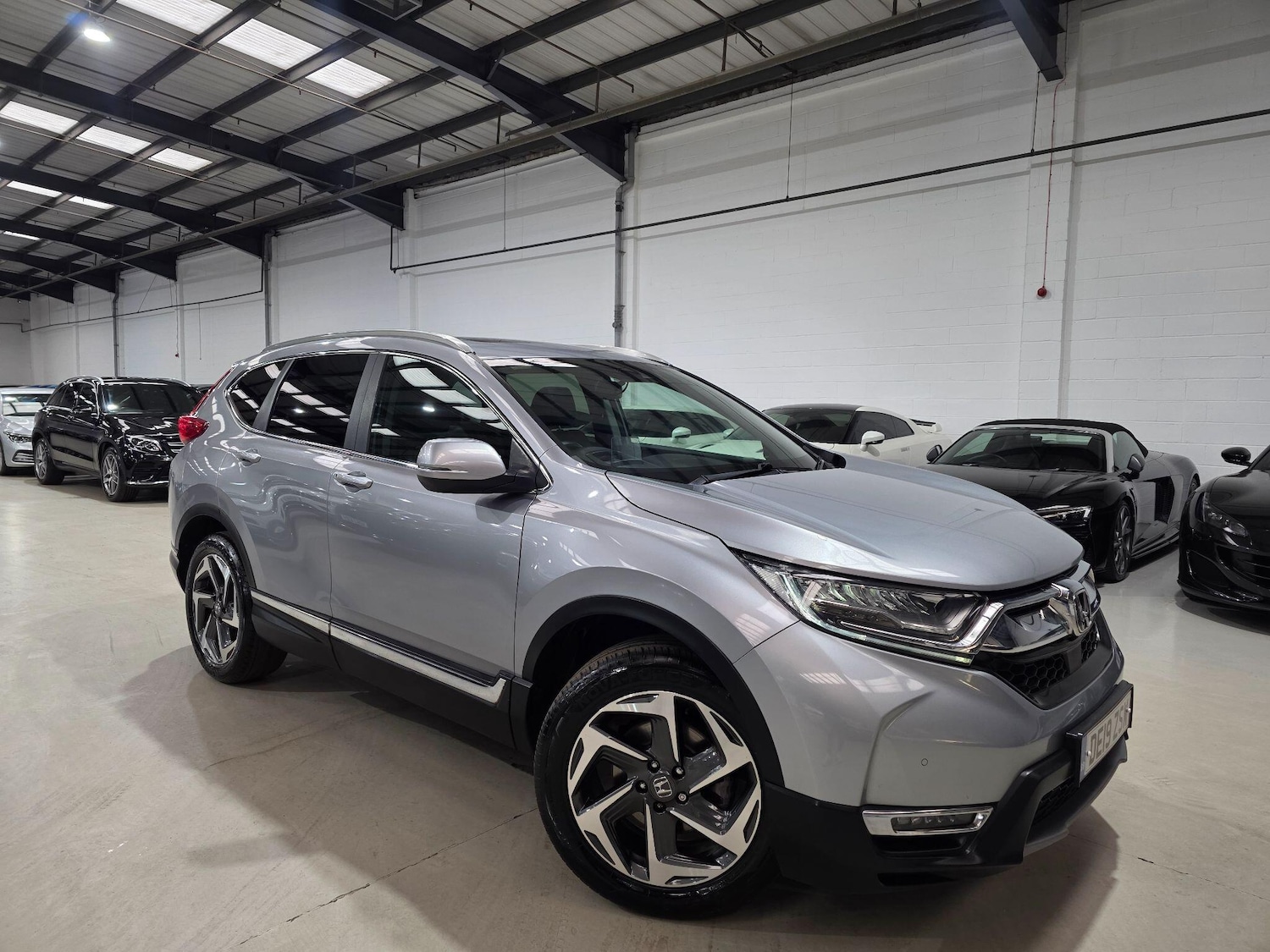 Used Honda CR-V 2019 for sale - 76259822: Photo 3