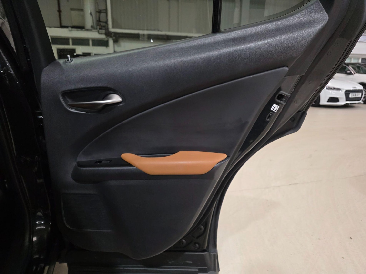 Used Lexus UX 2020 for sale - 76801532: Photo 28