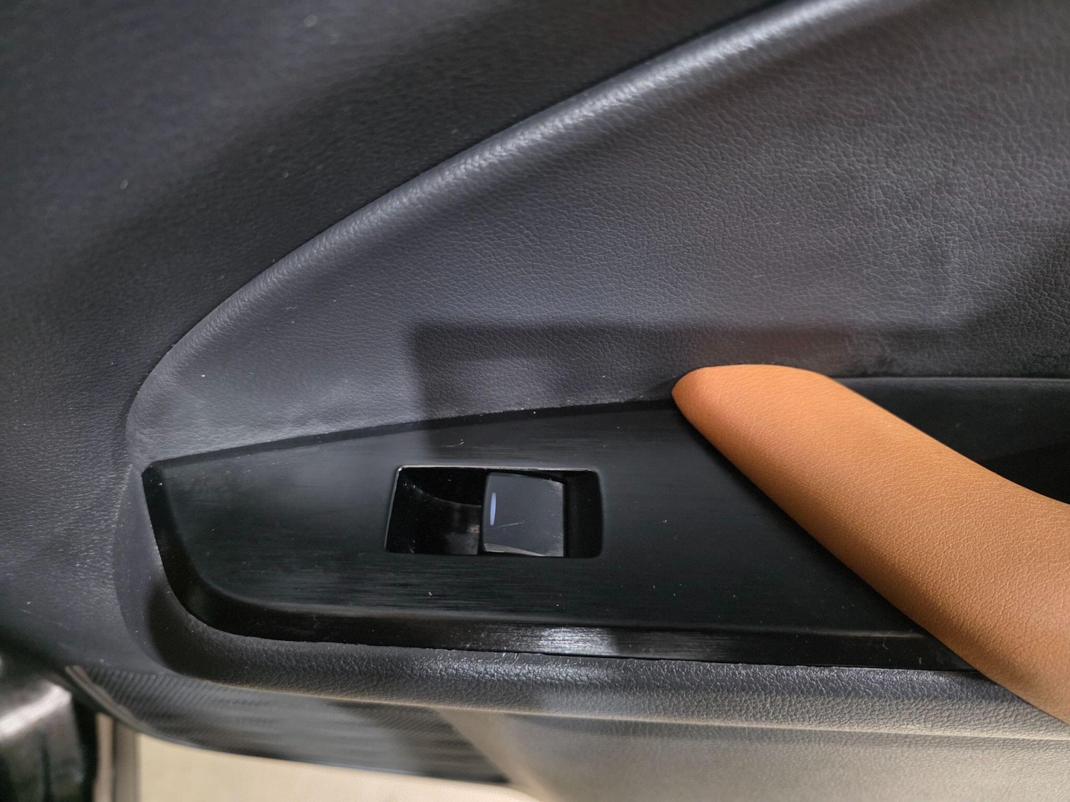 Used Lexus UX 2020 for sale - 76801532: Photo 29