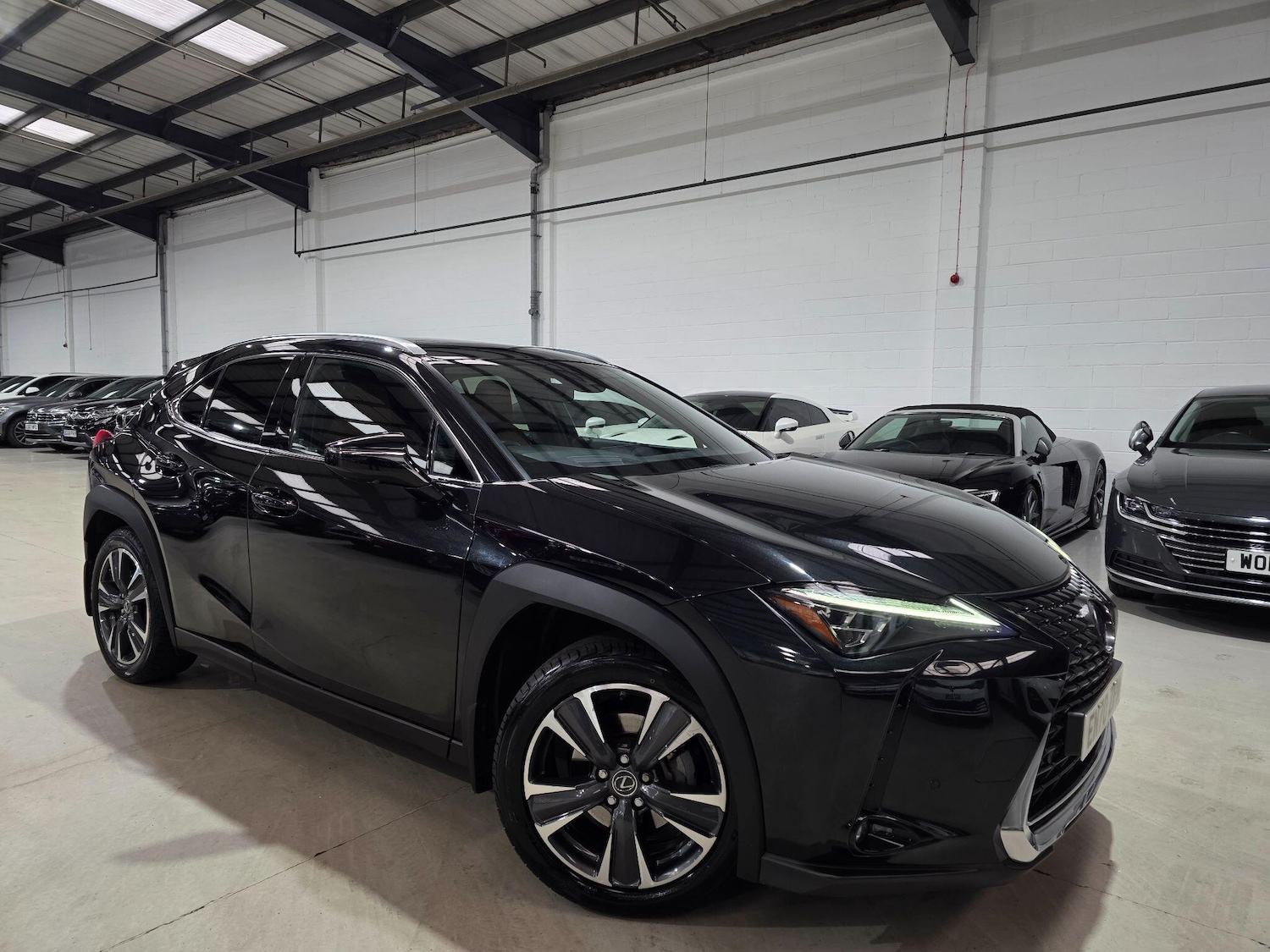 Used Lexus UX 2020 for sale - 76801532: Photo 3