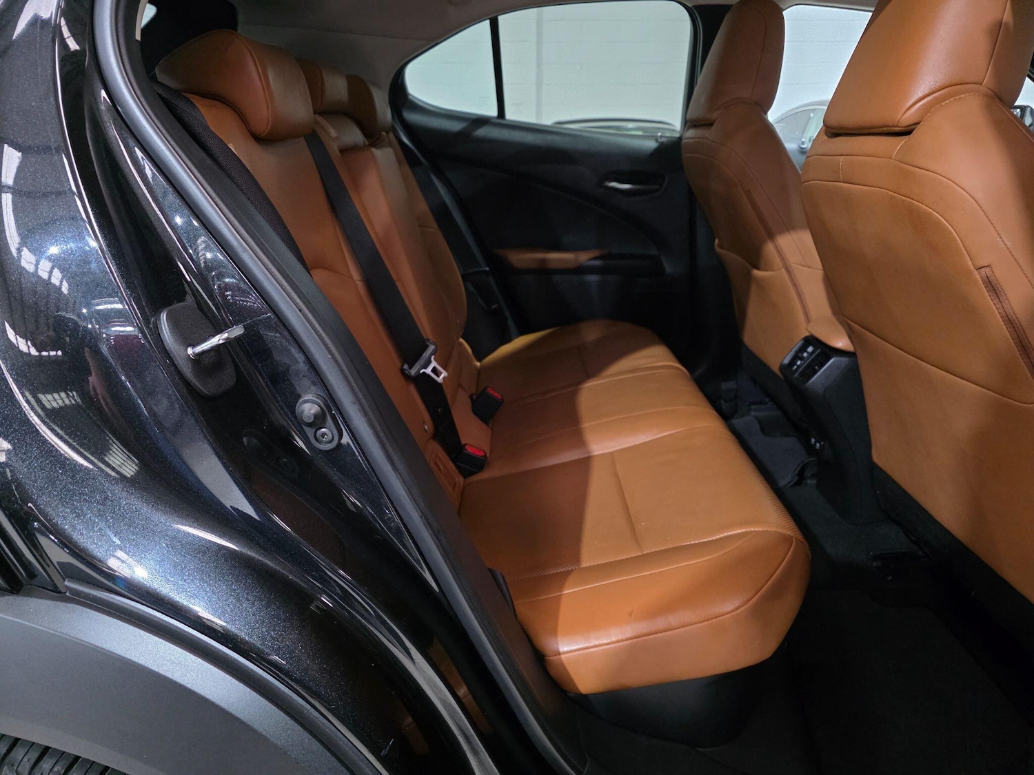 Used Lexus UX 2020 for sale - 76801532: Photo 30