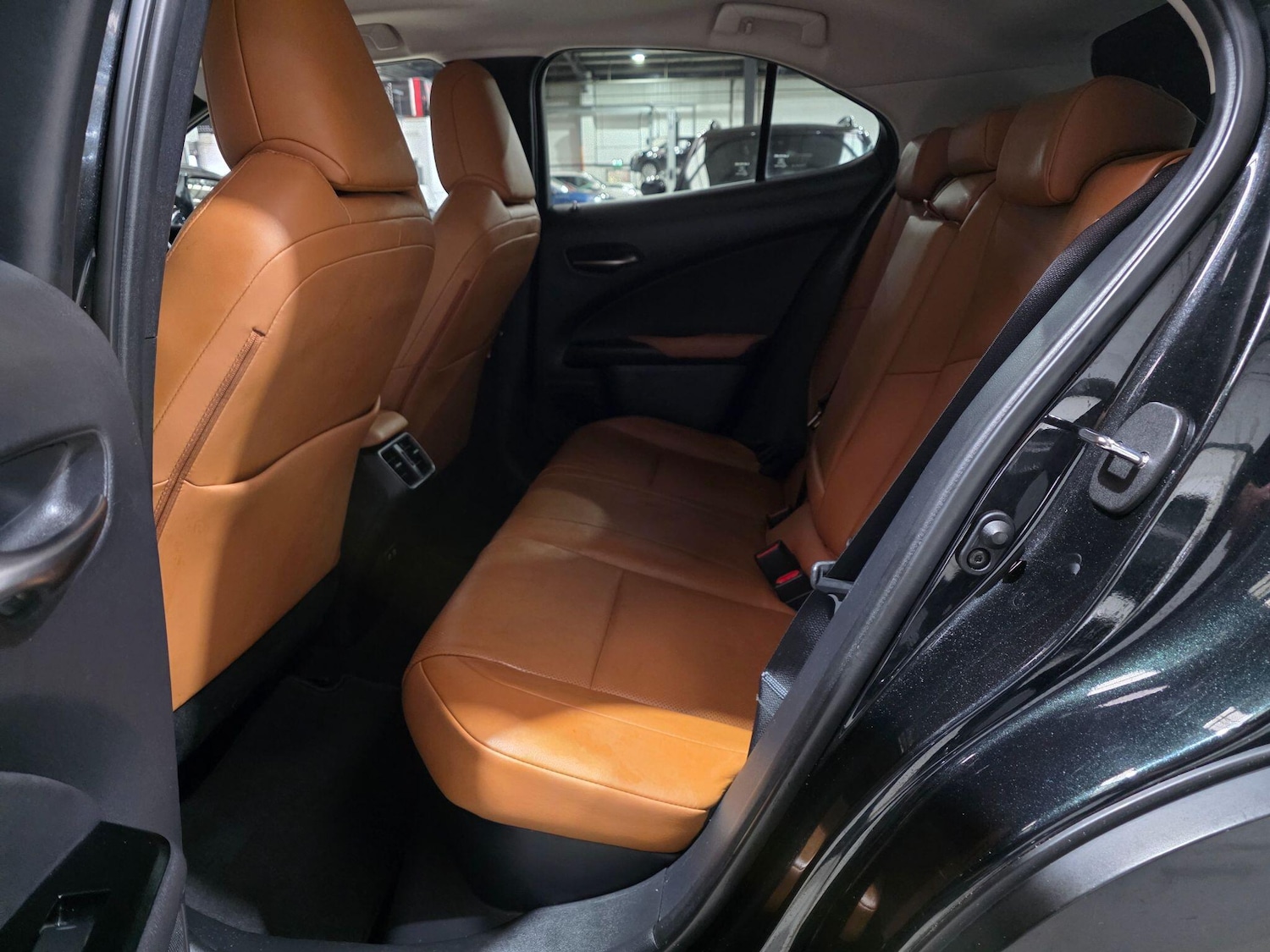 Used Lexus UX 2020 for sale - 76801532: Photo 31