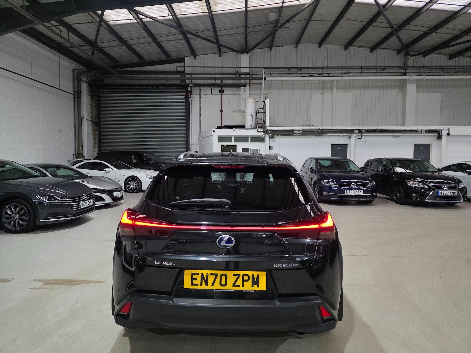 Used Lexus UX 2020 for sale - 76801532: Photo 4