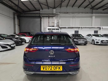 Used Volkswagen Golf 2022 for sale - 75051120: Photo
