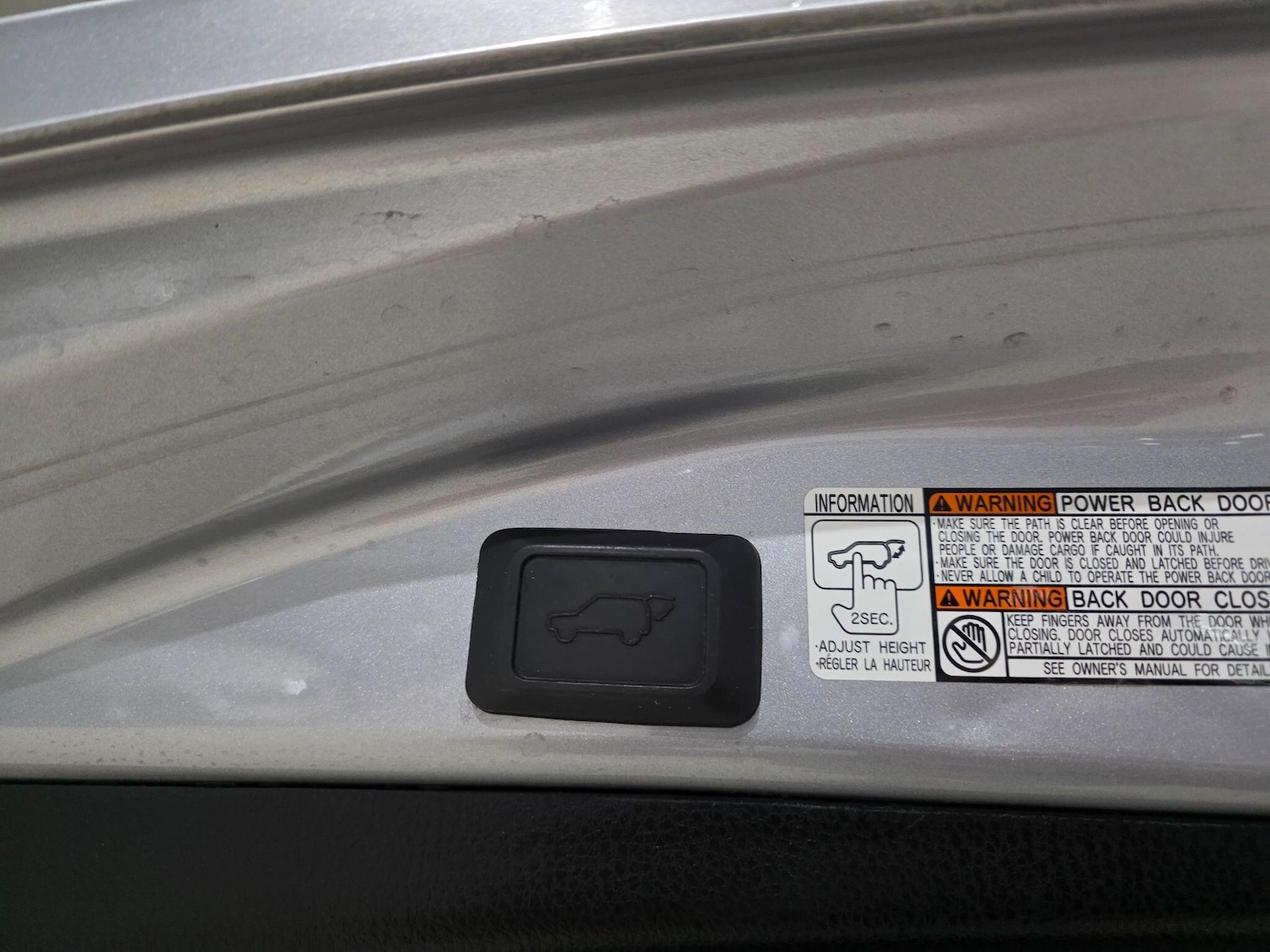 Used Toyota RAV4 2018 for sale - 77119943: Photo 12