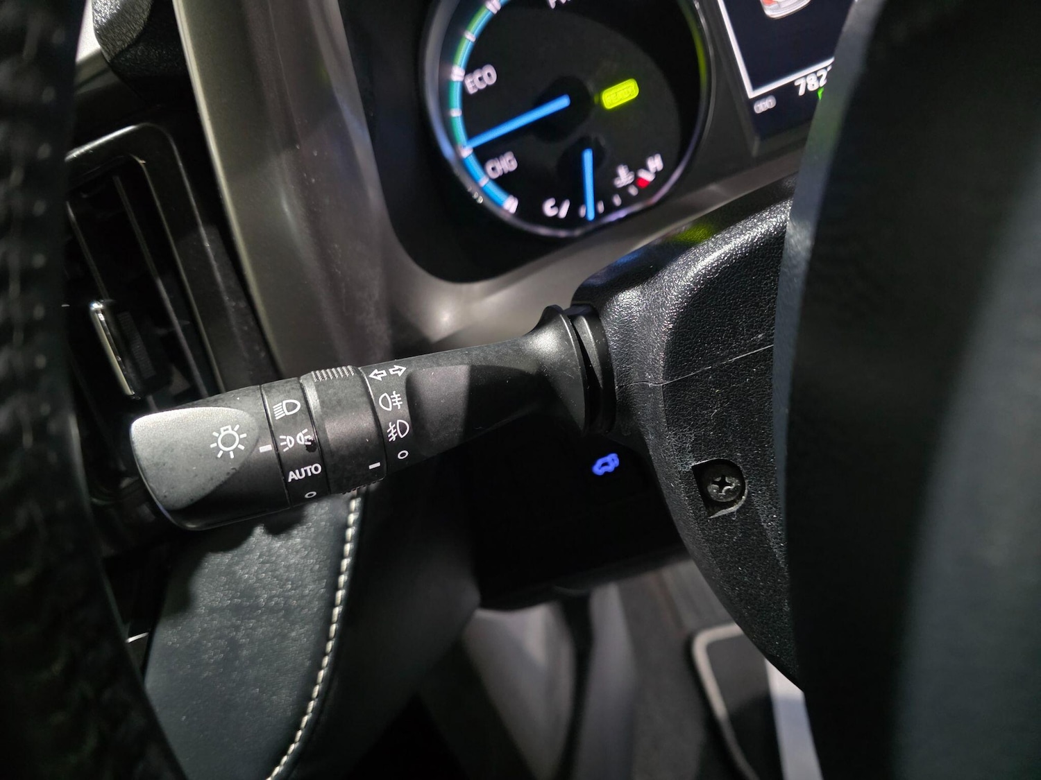 Used Toyota RAV4 2018 for sale - 77119943: Photo 20