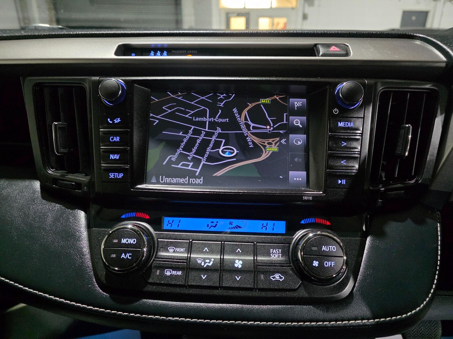 Used Toyota RAV4 2018 for sale - 77119943: Photo 7