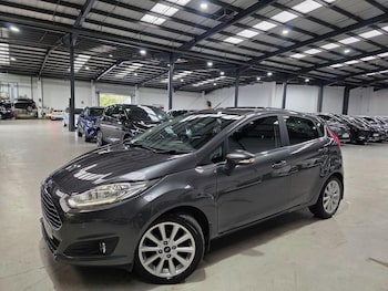 Used Ford Fiesta 2015 for sale - 75838323: Photo