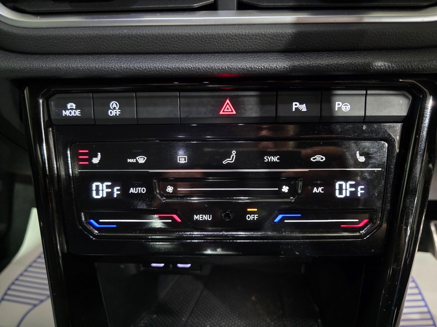 Used Volkswagen T-Roc 2022 for sale - 76823418: Photo 10