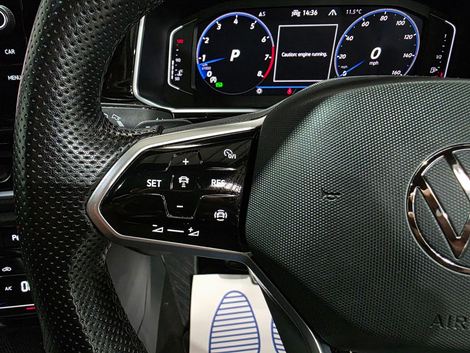 Used Volkswagen T-Roc 2022 for sale - 76823418: Photo 17