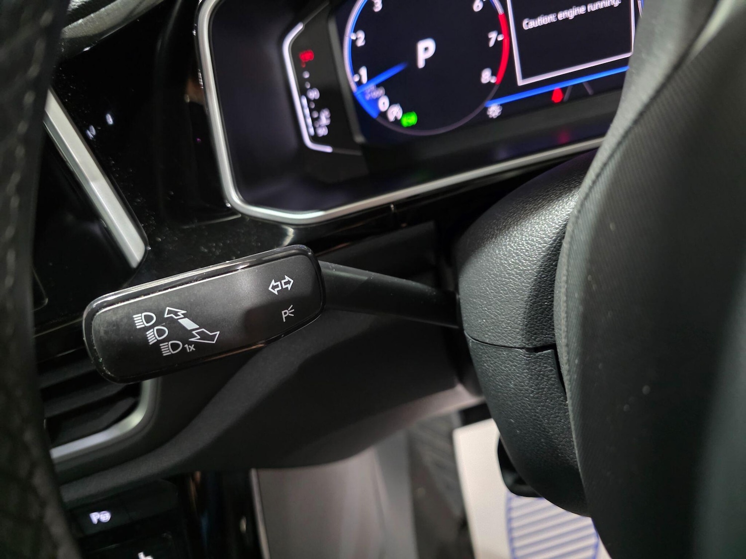 Used Volkswagen T-Roc 2022 for sale - 76823418: Photo 19