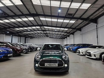 Used MINI Hatch 2018 for sale - 78999234: Photo
