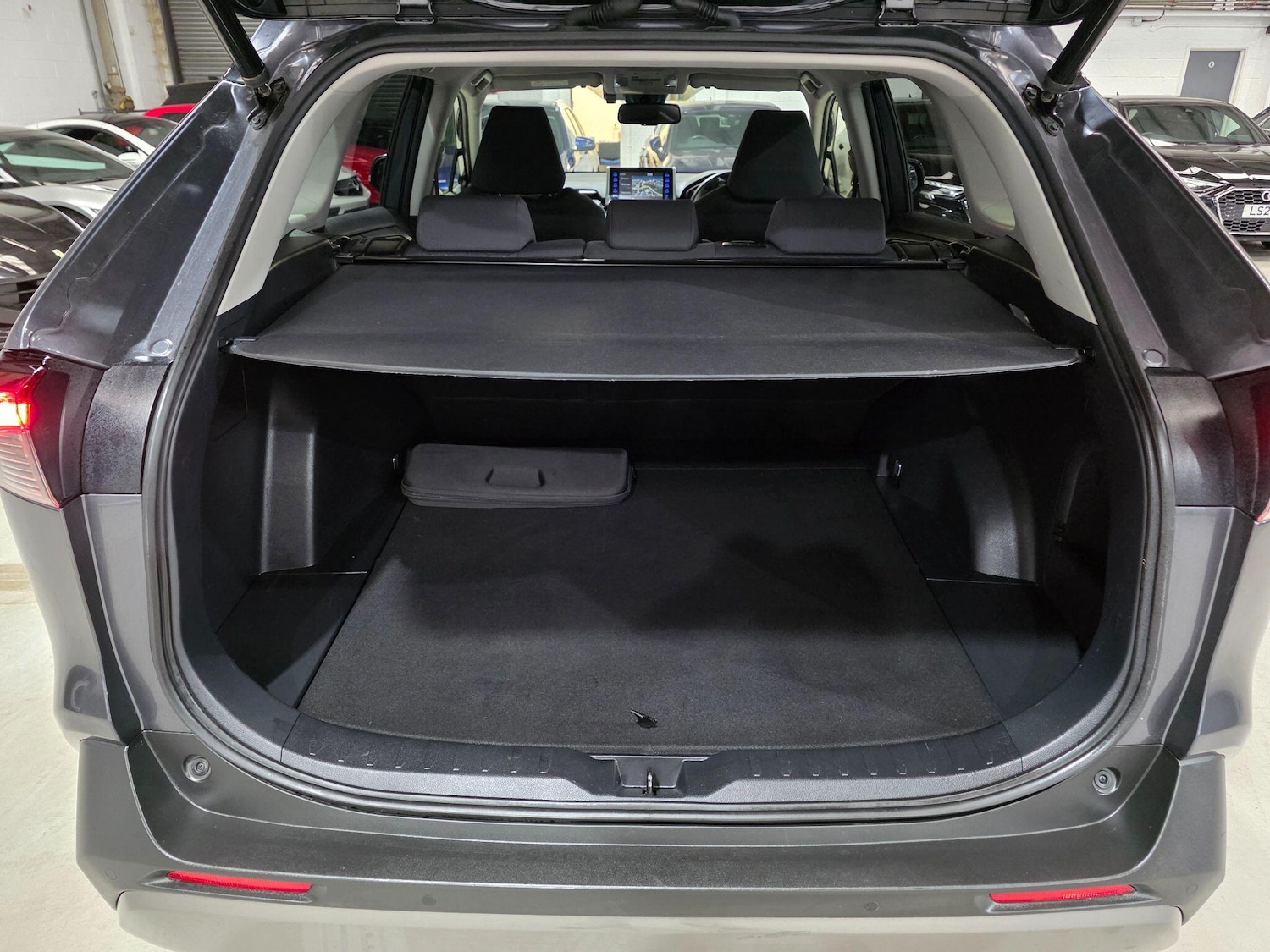 Vehicle 28