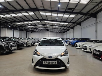 Used Toyota Yaris 2019 for sale - 78461876: Photo