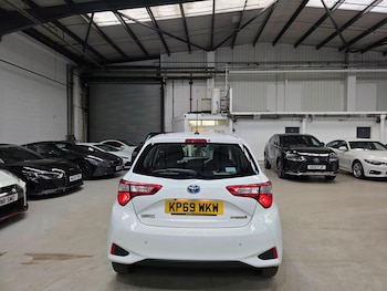Used Toyota Yaris 2019 for sale - 78461876: Photo