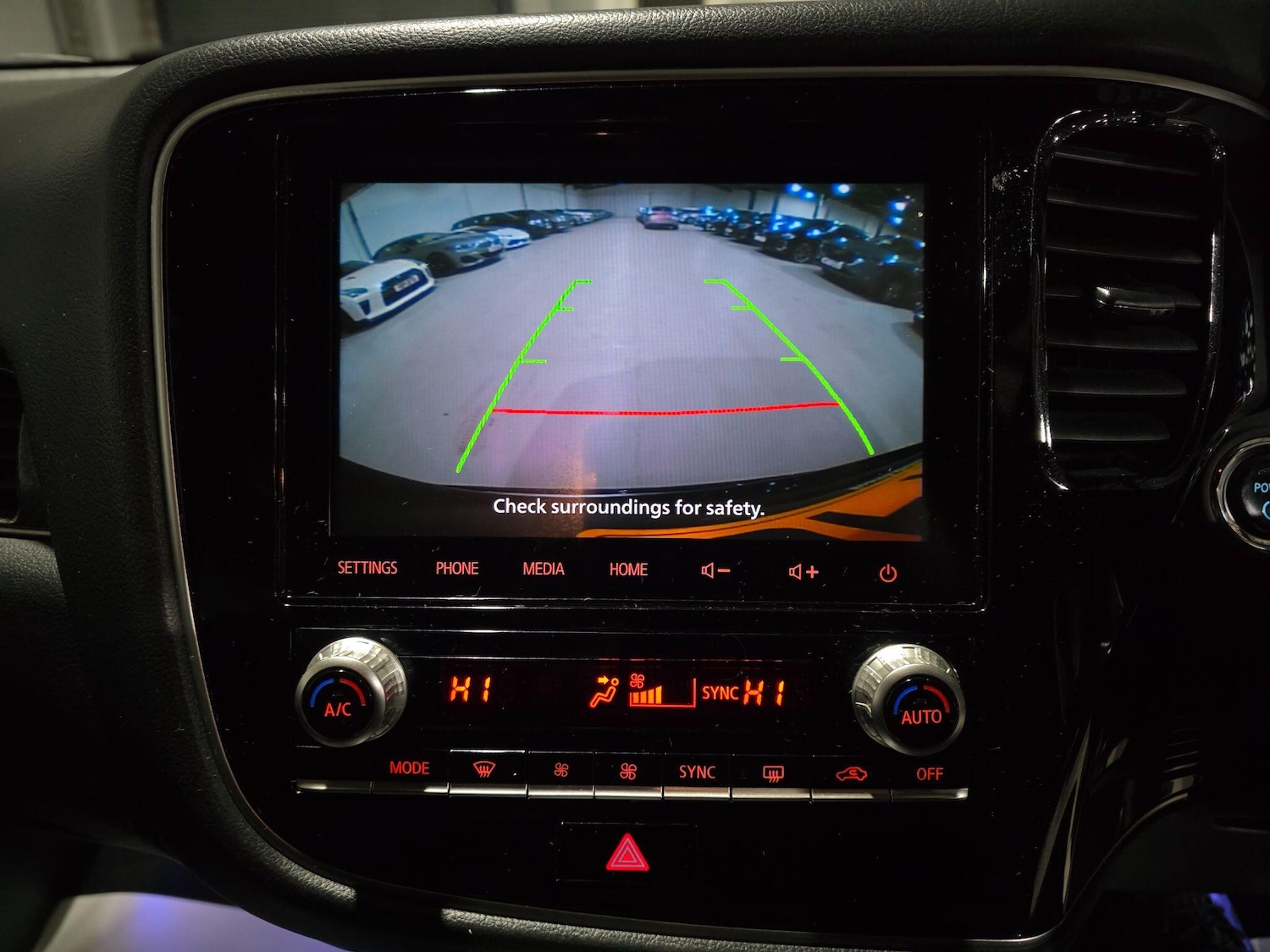 Used Mitsubishi Outlander 2020 for sale - 76926854: Photo 8