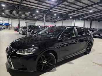 Used Lexus CT 2017 for sale - 76657014: Photo