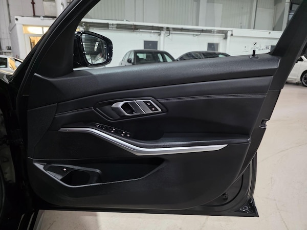 Used BMW 3 Series 2022 for sale - 76136048: Photo 14