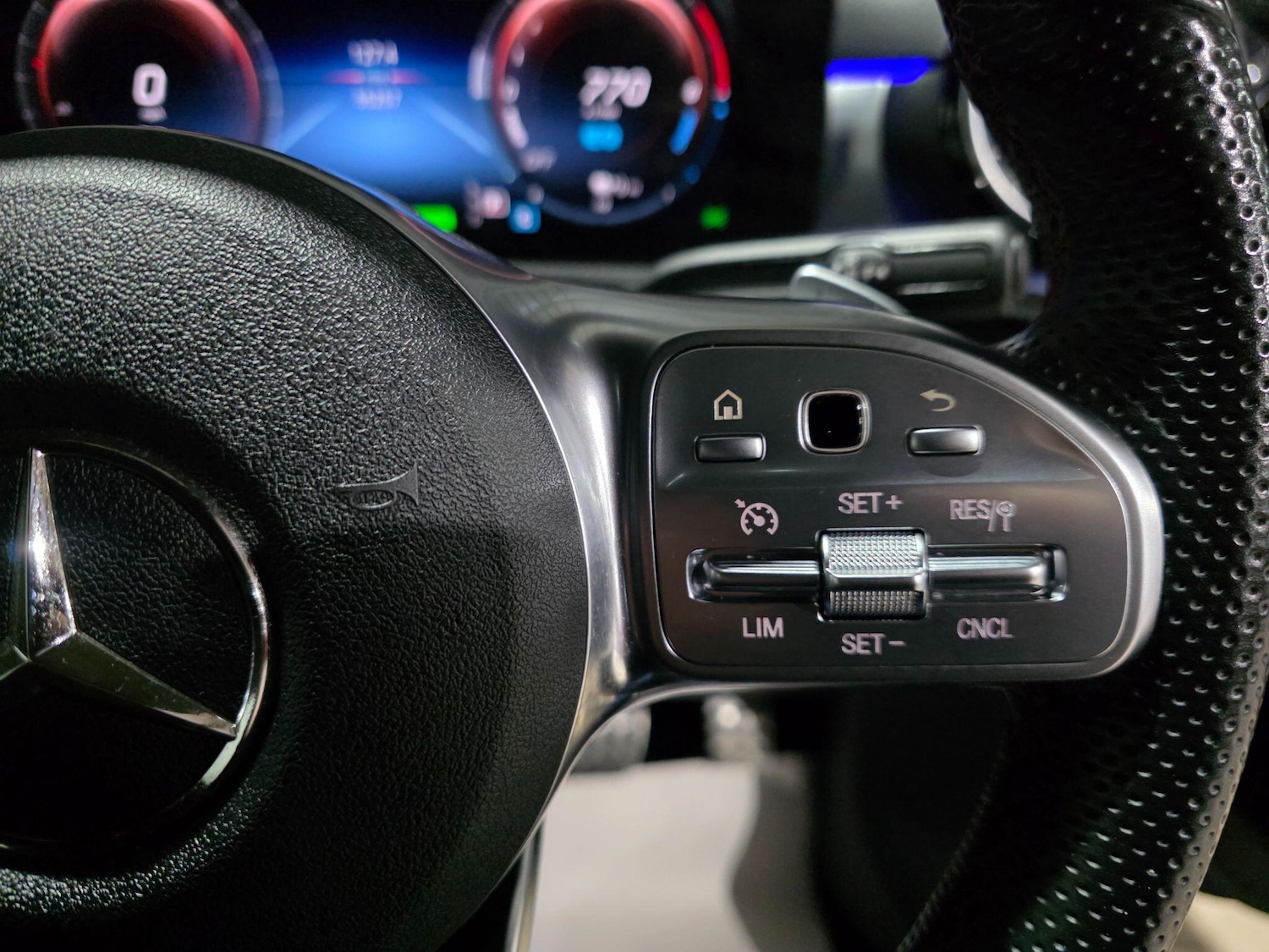 Used Mercedes-Benz A-Class 2021 for sale - 76865323: Photo 20