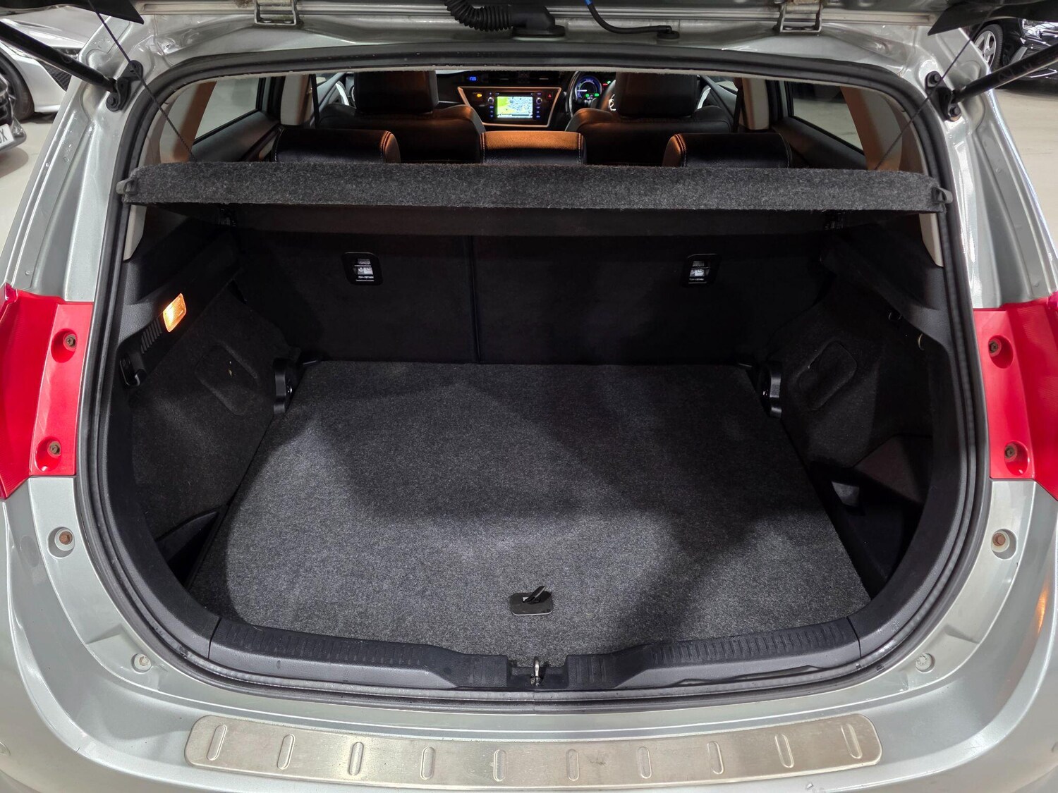 Vehicle 28