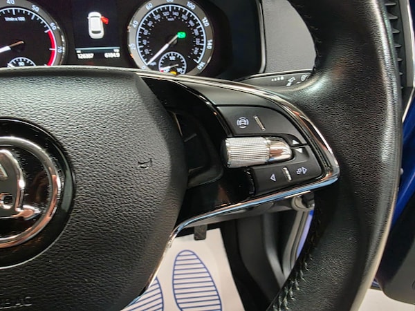 Used Skoda Karoq 2021 for sale - 75430376: Photo 18