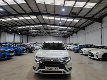 Used Mitsubishi Outlander 2019 for sale - 77992995: Photo