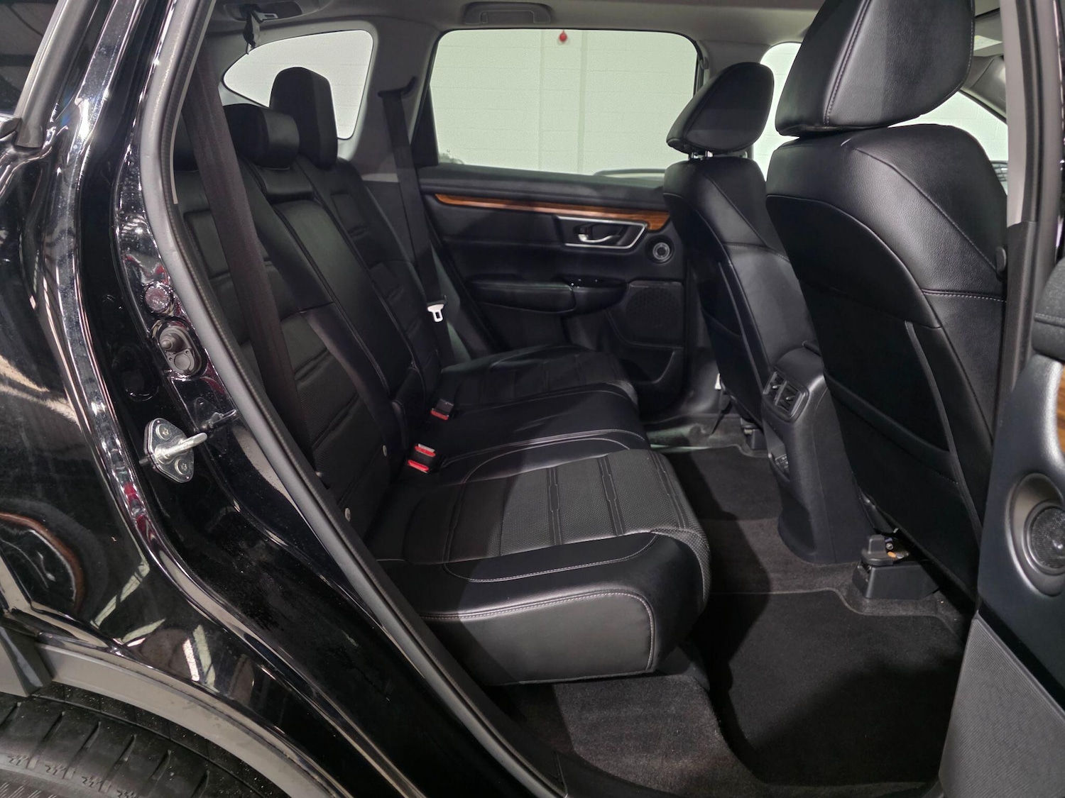 Used Honda CR-V 2018 for sale - 76823455: Photo 27