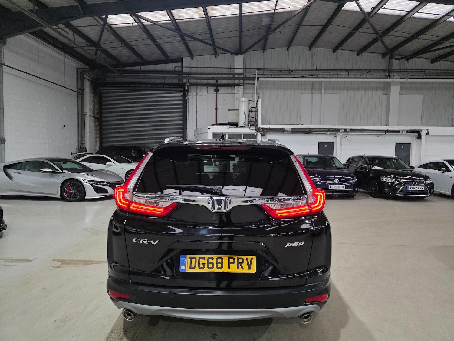 Used Honda CR-V 2018 for sale - 76823455: Photo 4