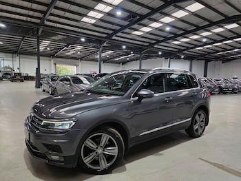 Used Volkswagen Tiguan 2017 for sale - 76988883: Photo