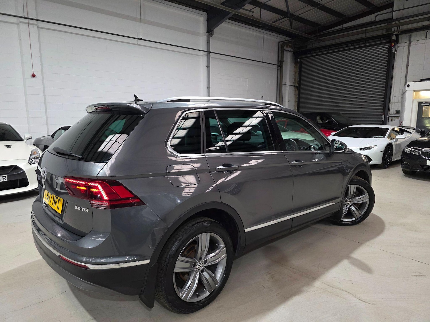 Used Volkswagen Tiguan 2017 for sale - 76988883: Photo 32