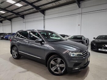 Used Volkswagen Tiguan 2017 for sale - 76988883: Photo