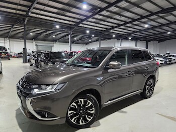 Mitsubishi Outlander feature image