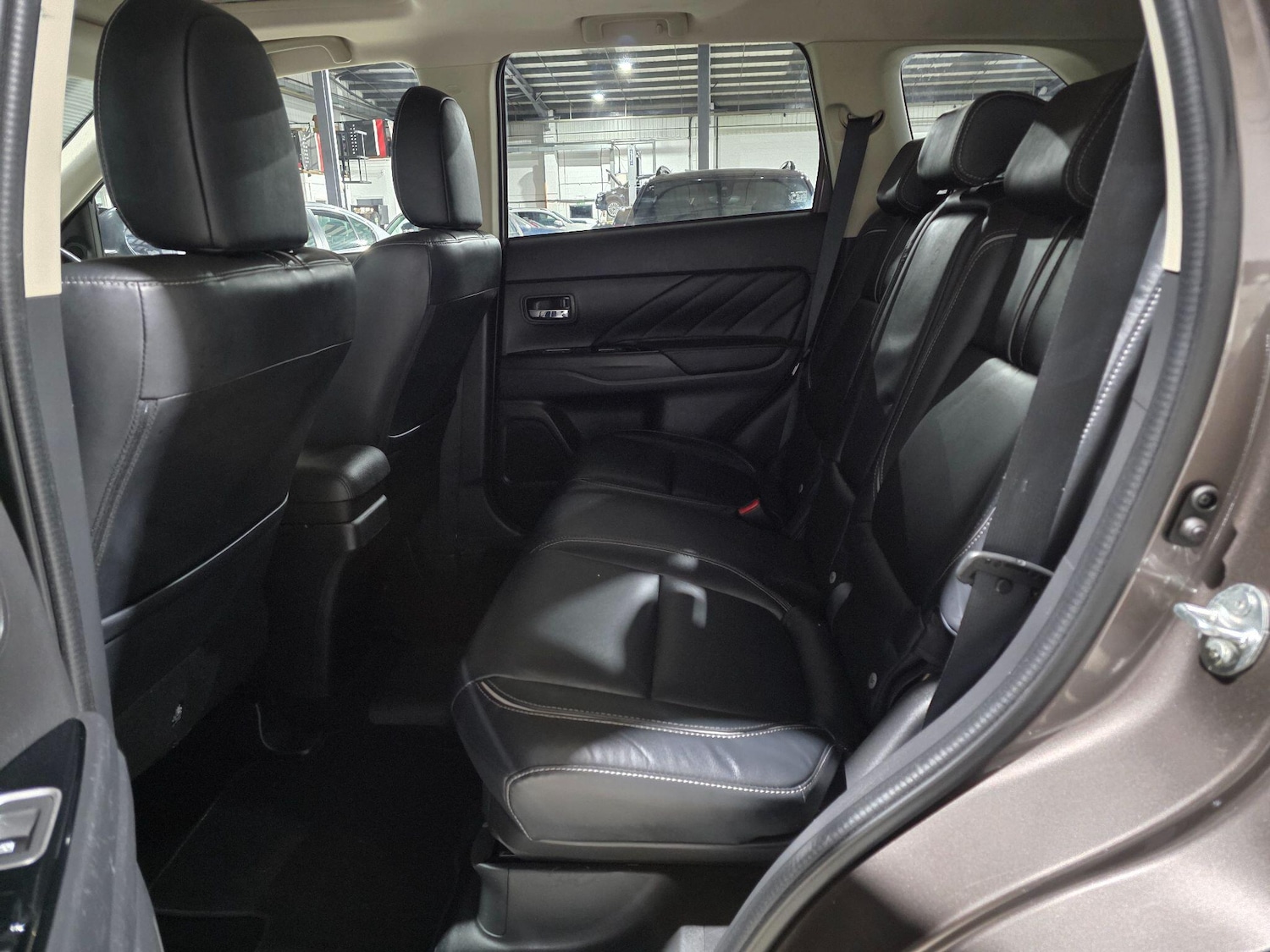 Used Mitsubishi Outlander 2016 for sale - 76832925: Photo 25