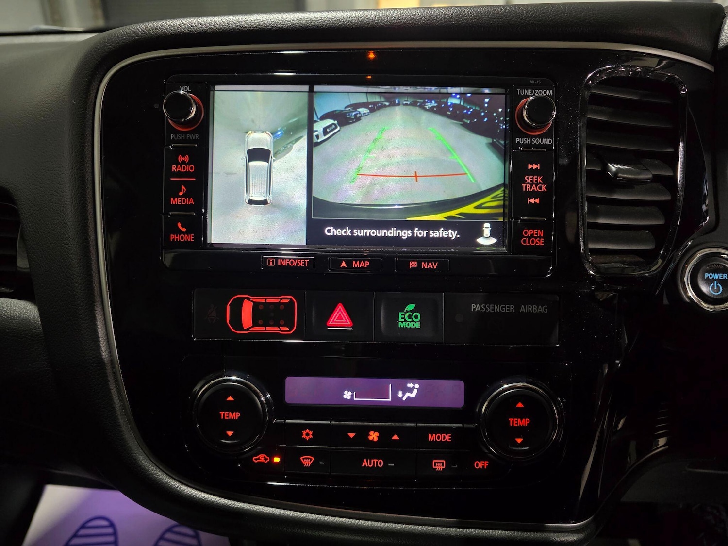 Used Mitsubishi Outlander 2016 for sale - 76832925: Photo 9