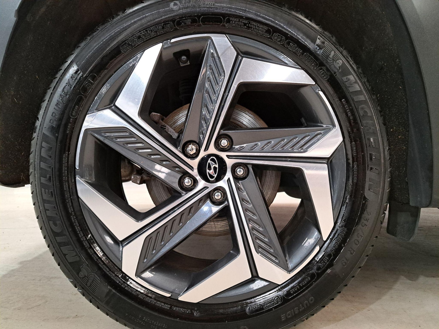 Used Hyundai TUCSON for sale - 76995175: Photo 33