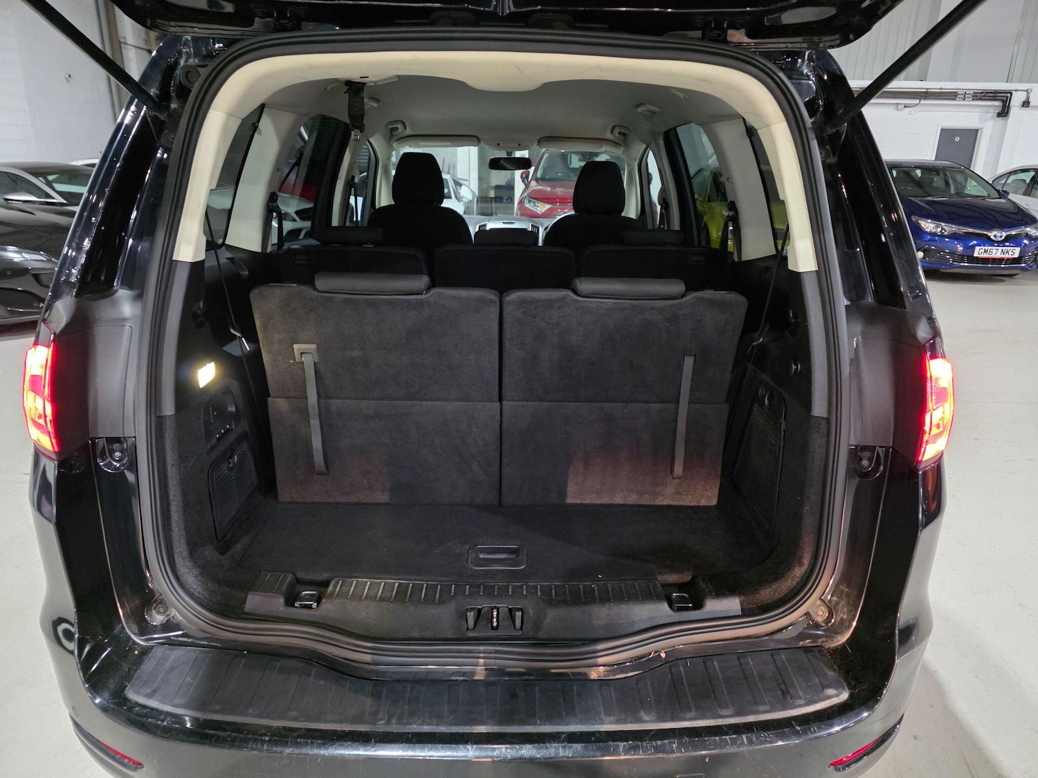 Used Ford Galaxy 2018 for sale - 76408584: Photo 29