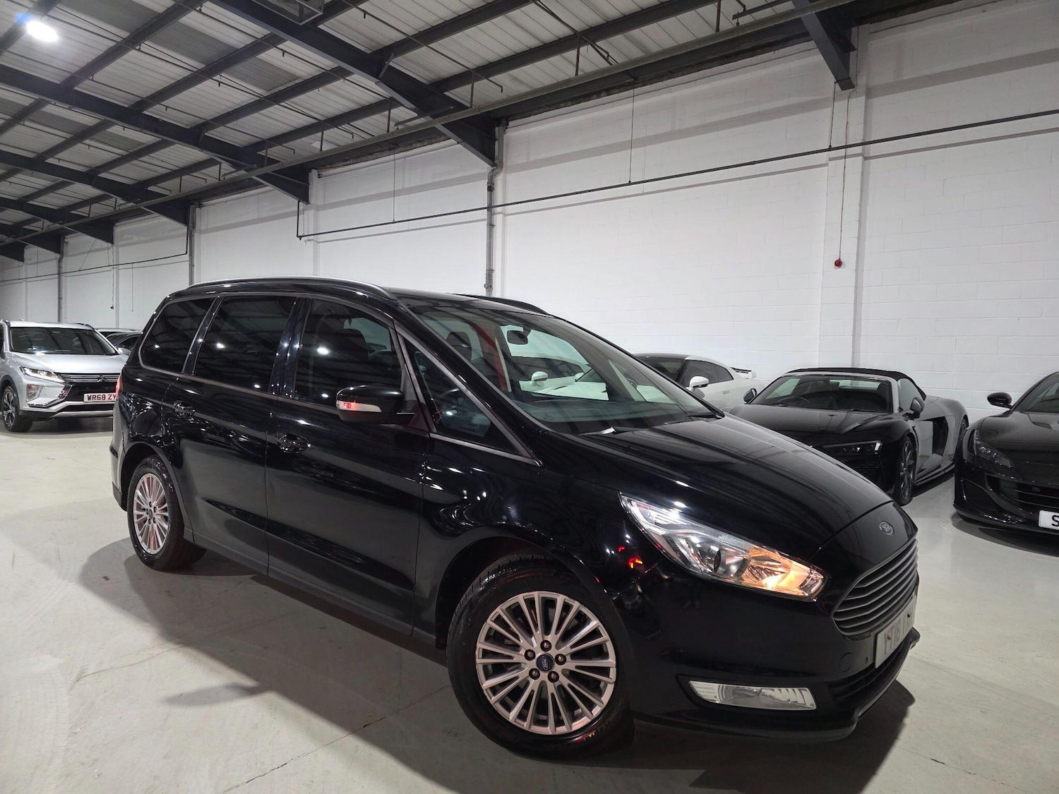 Used Ford Galaxy 2018 for sale - 76408584: Photo 3