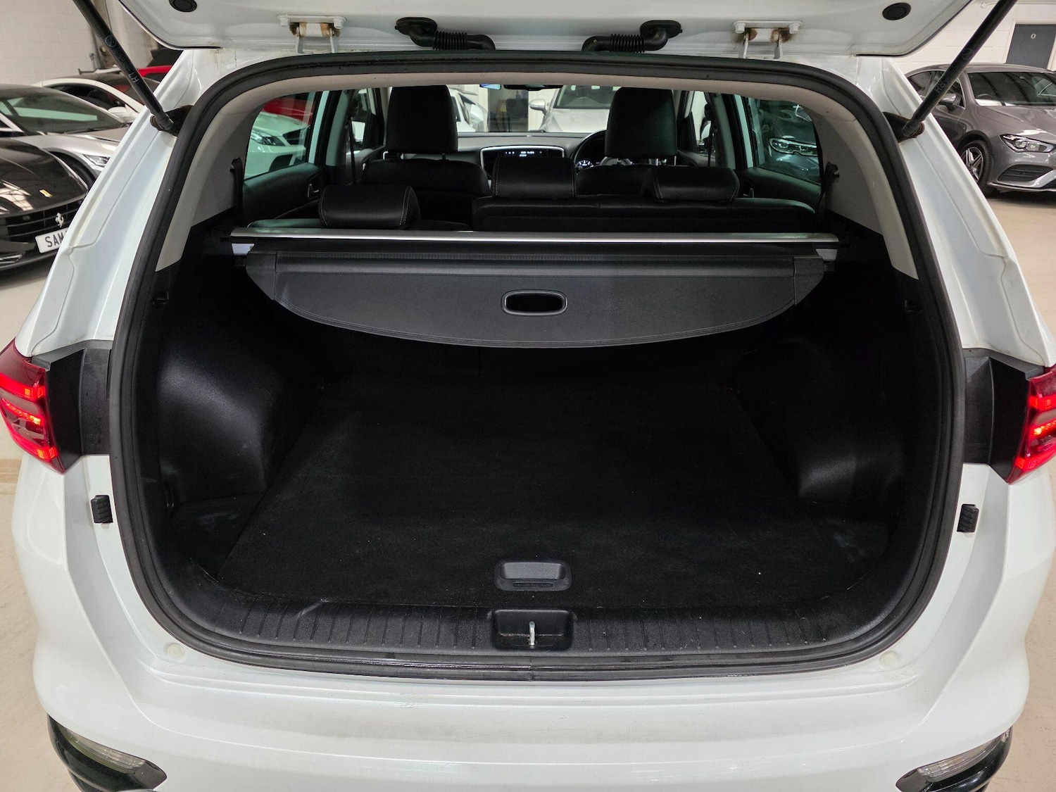 Used Kia Sportage 2019 for sale - 76989744: Photo 32