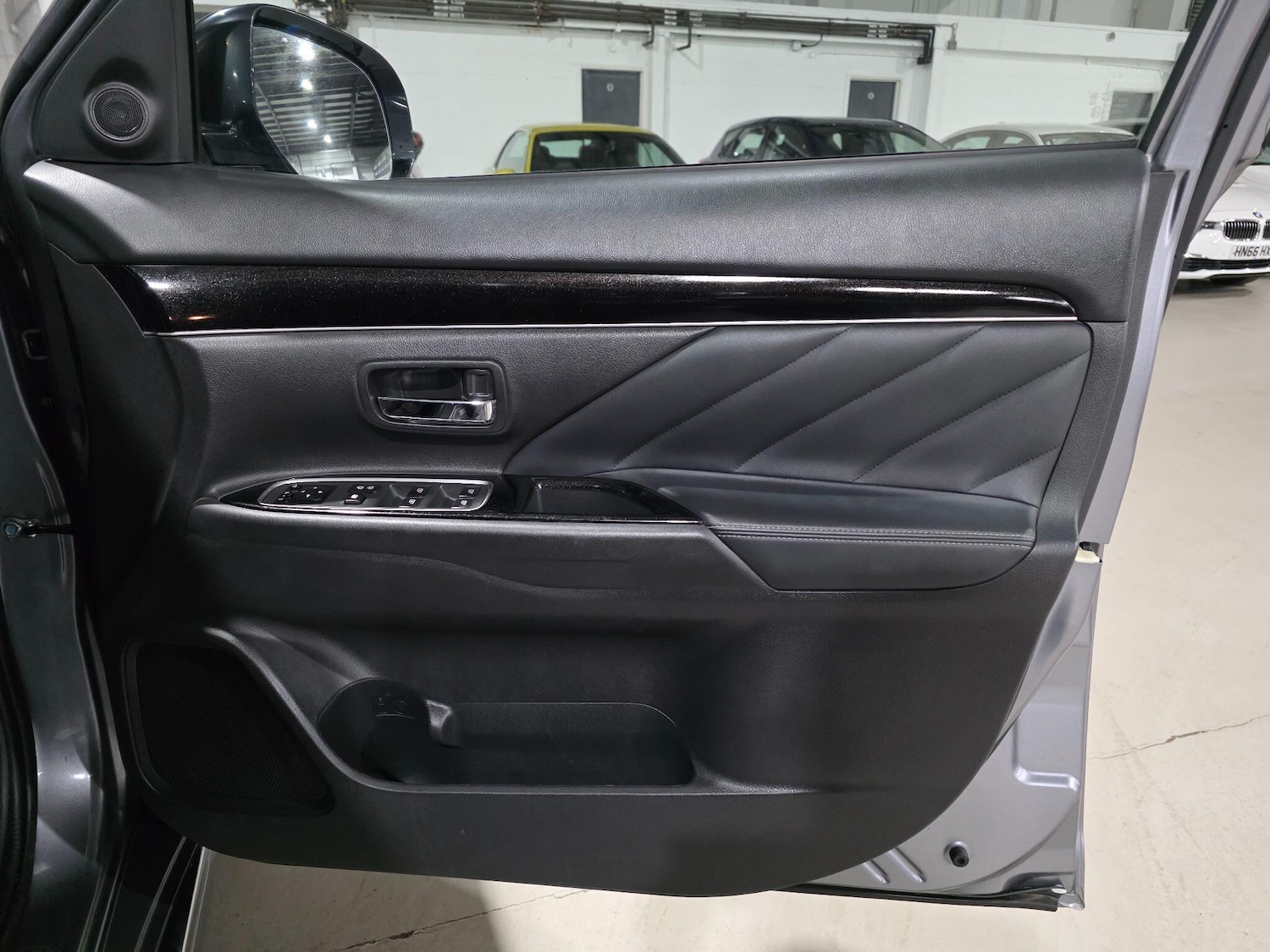 Used Mitsubishi Outlander 2018 for sale - 76398776: Photo 11