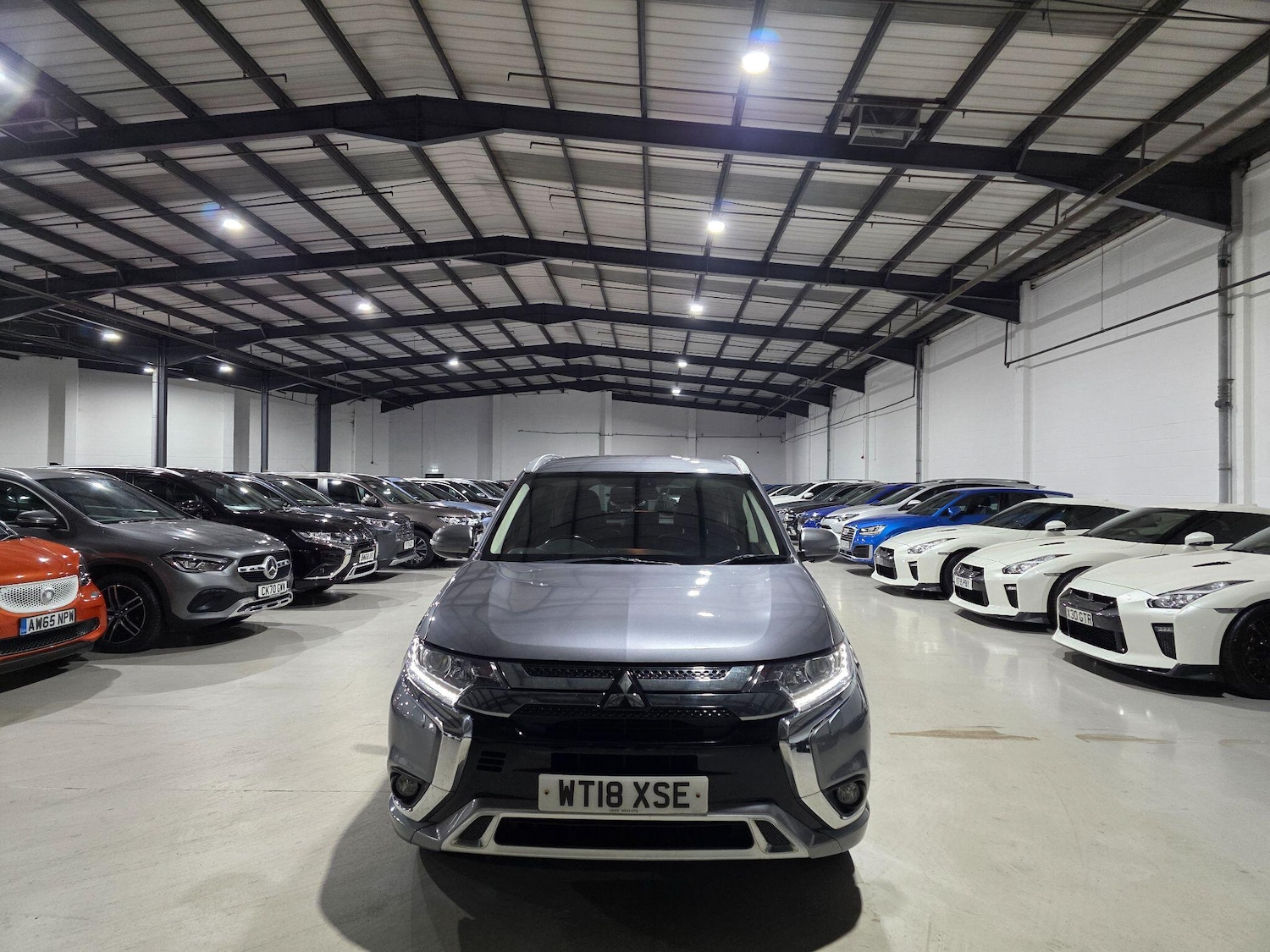 Used Mitsubishi Outlander 2018 for sale - 76398776: Photo 2